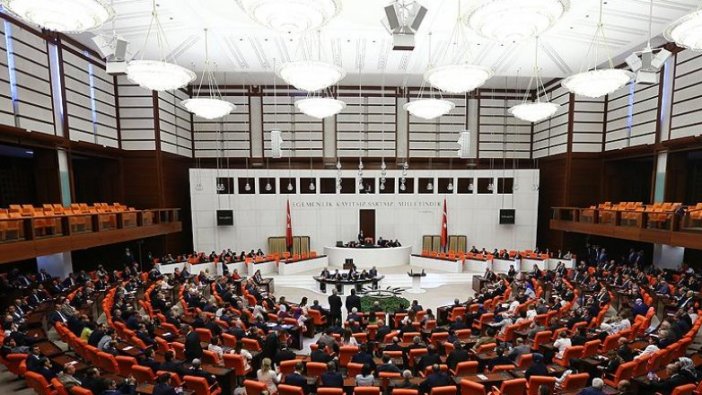 Mecliste 'yeni dönem' hazırlıkları sürüyor