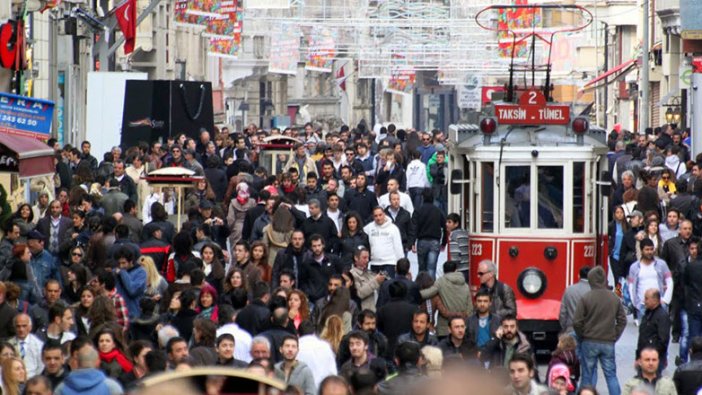 İşsizlik çığ gibi büyüyor: Her üç gençten biri işsiz