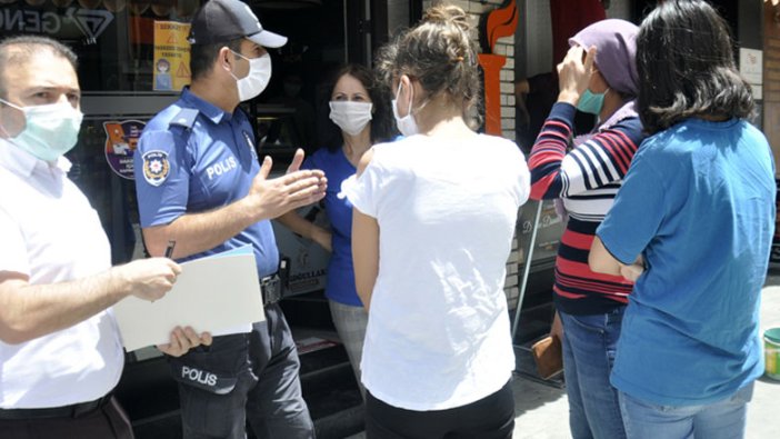 Karaman'da yasaklar başladı... 18 yaş altı ve 65 yaş üstüne sokağa çıkma yasağı geldi!