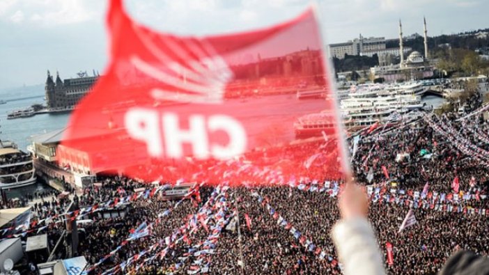 Eşini Onursal Koordinatör yapmıştı... CHP'den ilk açıklama