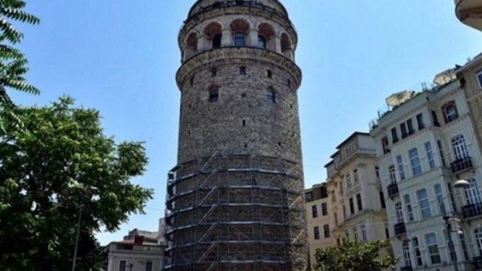 Galata Kulesi'ndeki restorasyona onay verdi