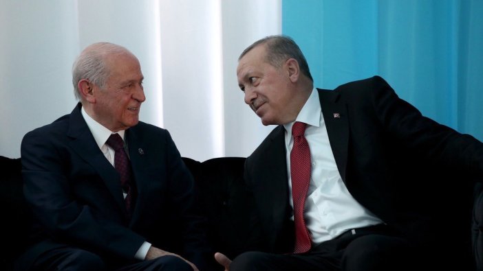 Erdoğan'dan Bahçeli'ye 700 milyonluk köprü