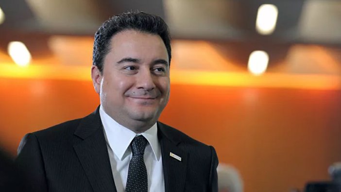 Ali Babacan internet sitesi üzerinden arşivini açtı