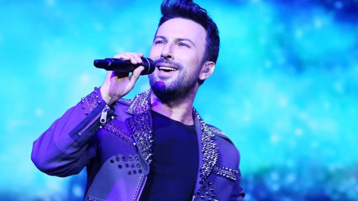 Tarkan kızıyla böyle poz verdi