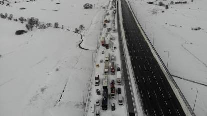 Sürücüler dikkat! Ulaştırma Bakanlığı açıkladı: 6 ilde ağır taşıtlara trafik yasağı