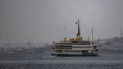 İstanbul'da akşam saatlerinde tipi bastırdı: Tüm seferler iptal edildi