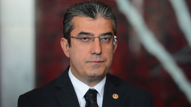 1643102046782-gokhan-gunaydin.jpg