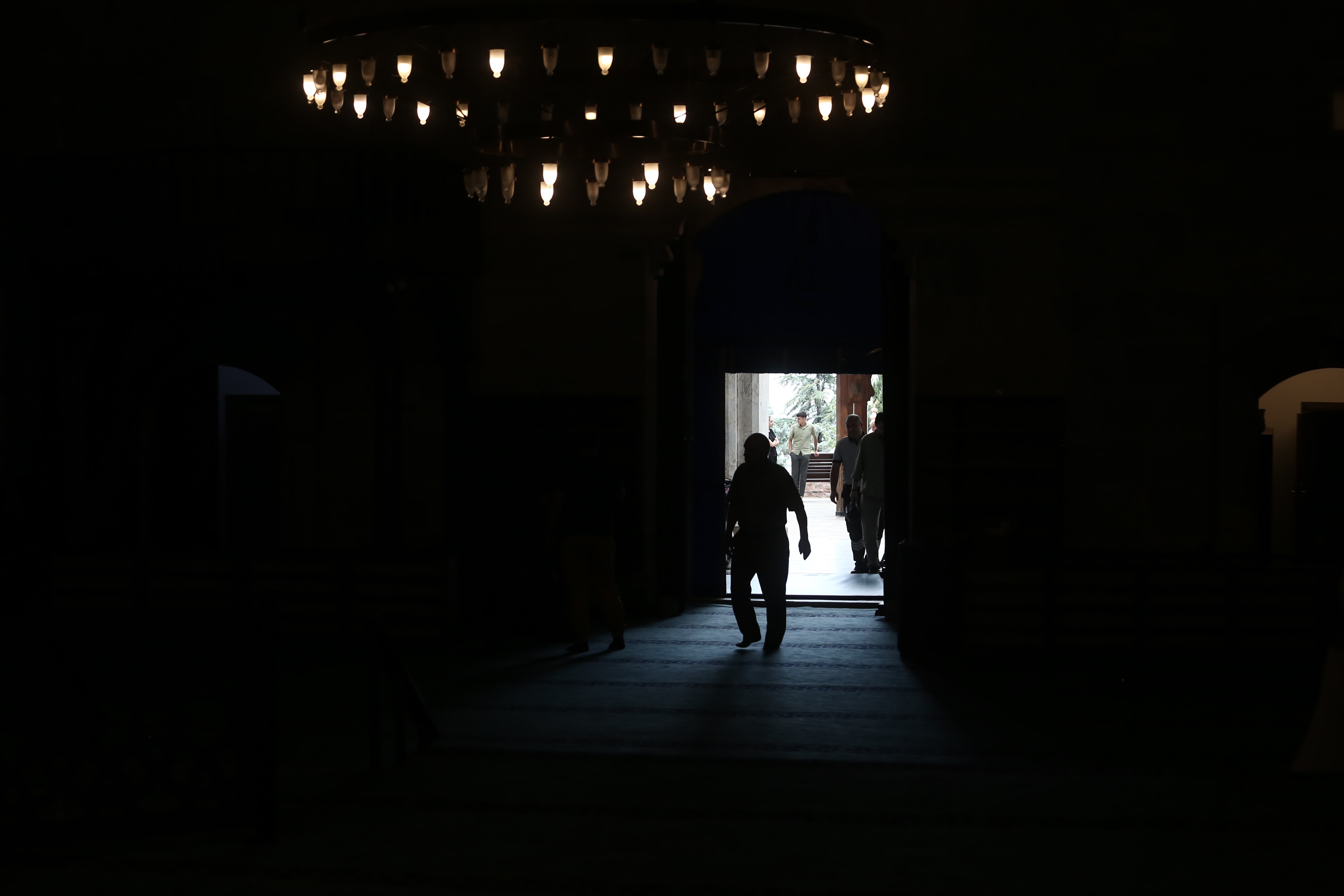 aw026398-02.jpg