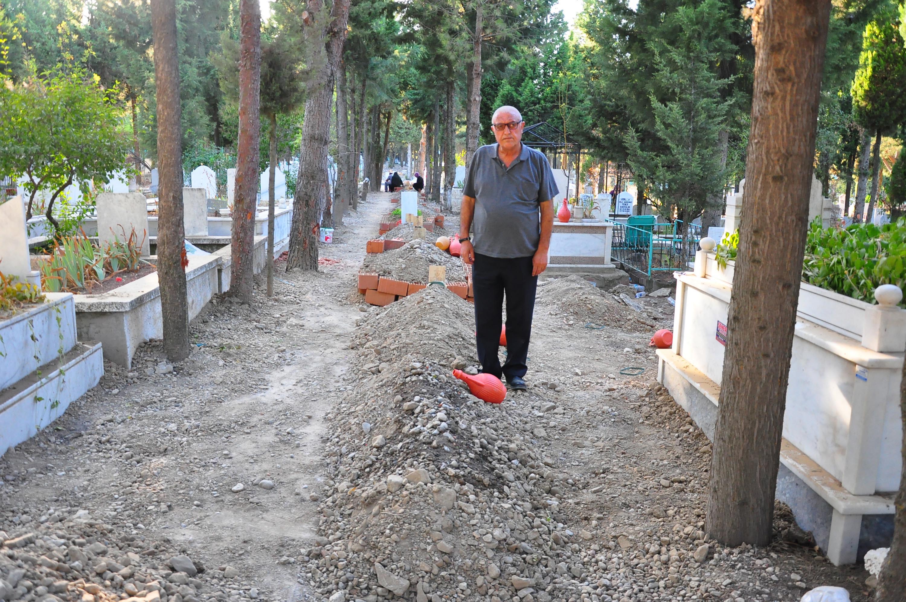 torununun-cenazesini-kutuda-teslim-alan-dede-hastane-yonetiminden-sikayetci-oldu-8249-dhaphoto3.jpg