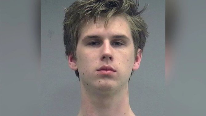 florida-teen-charged-with-rape-2023-4ai4.webp