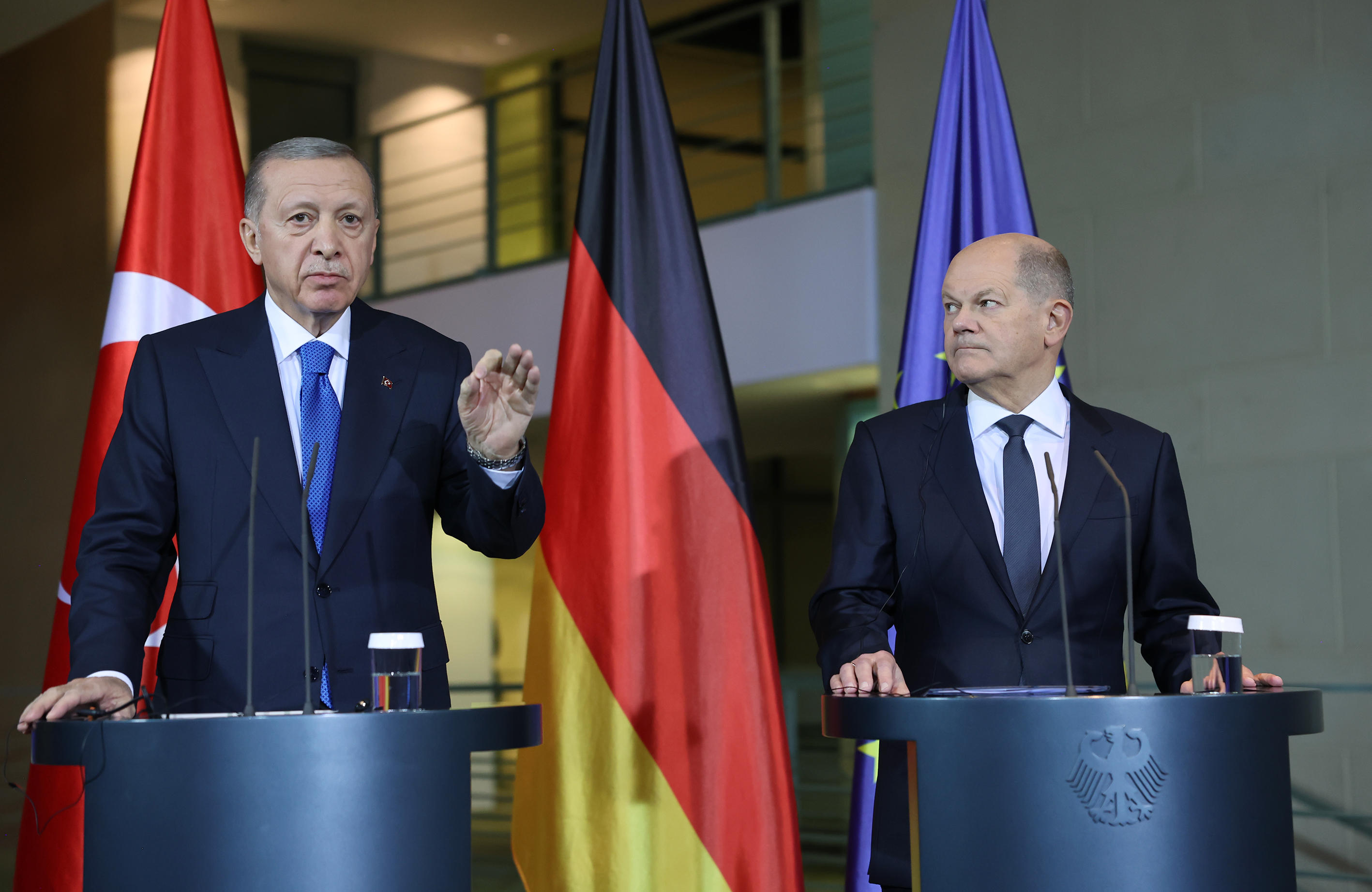 aa-20231117-32944703-32944698-recep-tayyip-erdoganolaf-scholz-press-conference-in-berlin.jpg