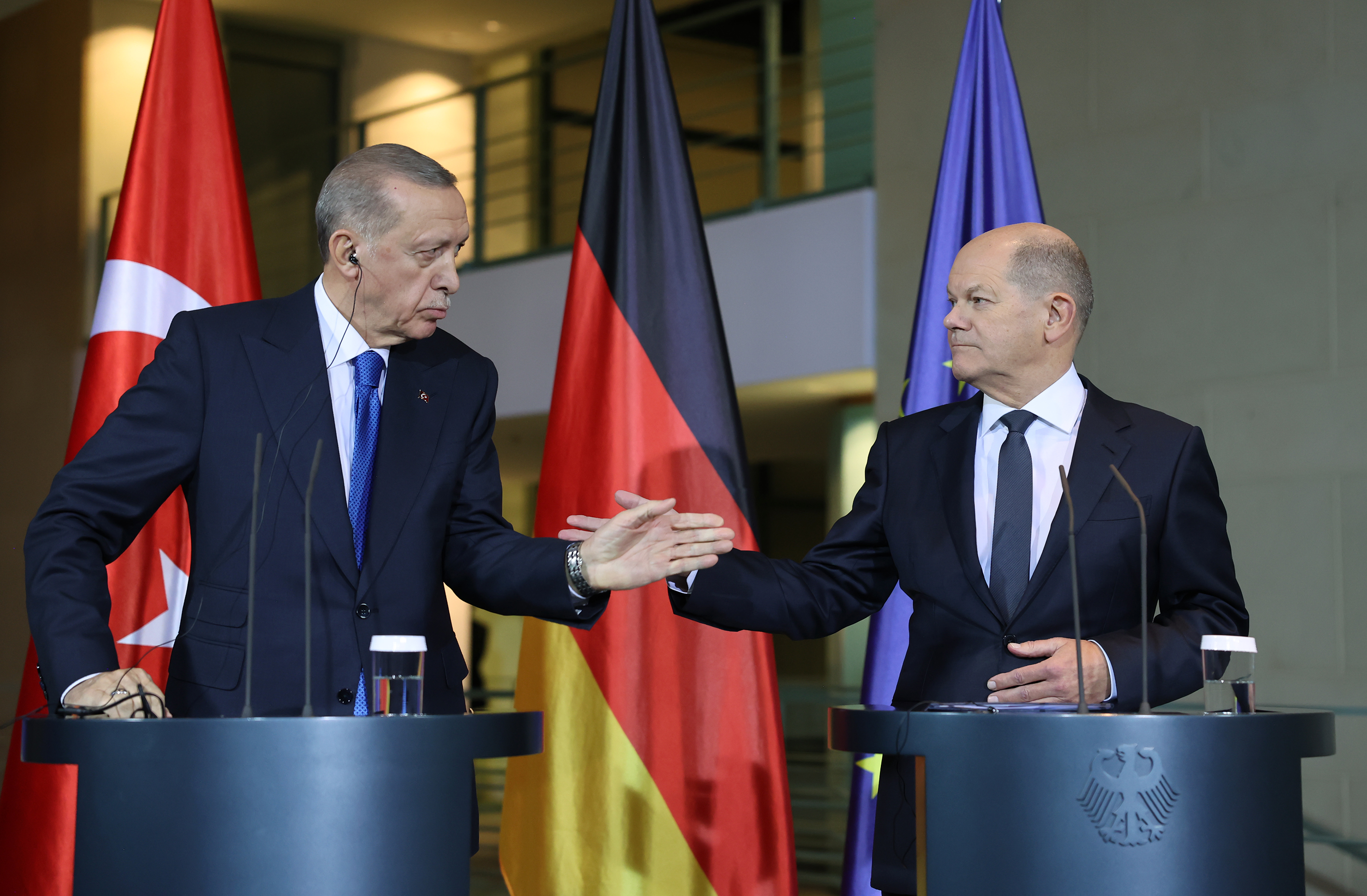 aa-20231117-32944703-32944699-recep-tayyip-erdoganolaf-scholz-press-conference-in-berlin.jpg