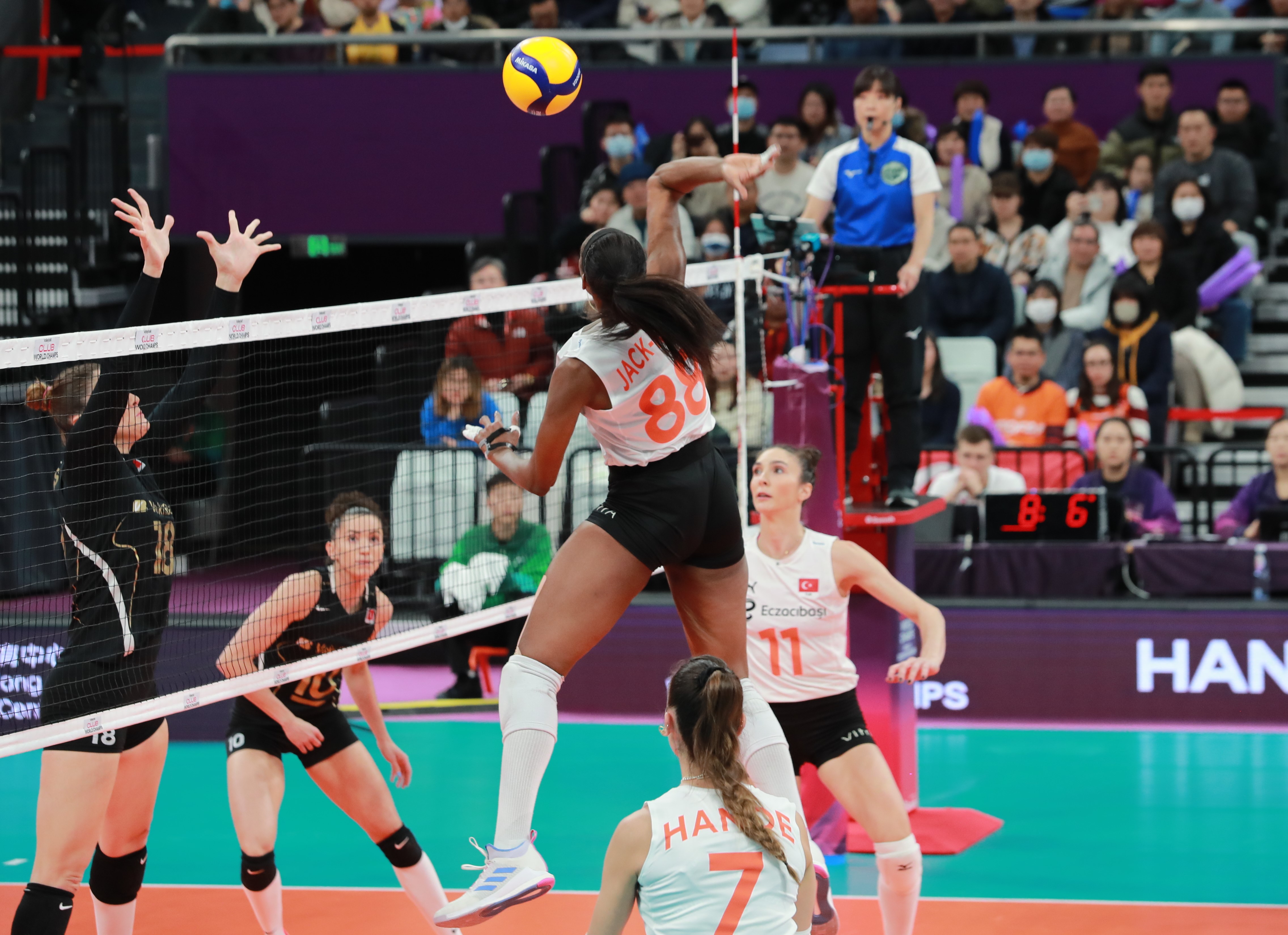 eczacibasi-dynavit-vakifbankfotograflar-8711-dhaphoto14.jpg