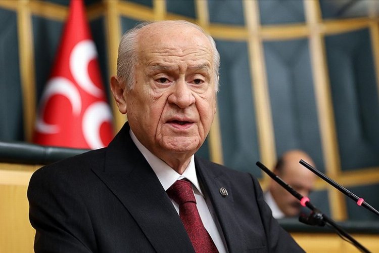 devlet-bahceli-besiktas-uyeliginden-istifa-etti-1677439839-180-x750.jpg