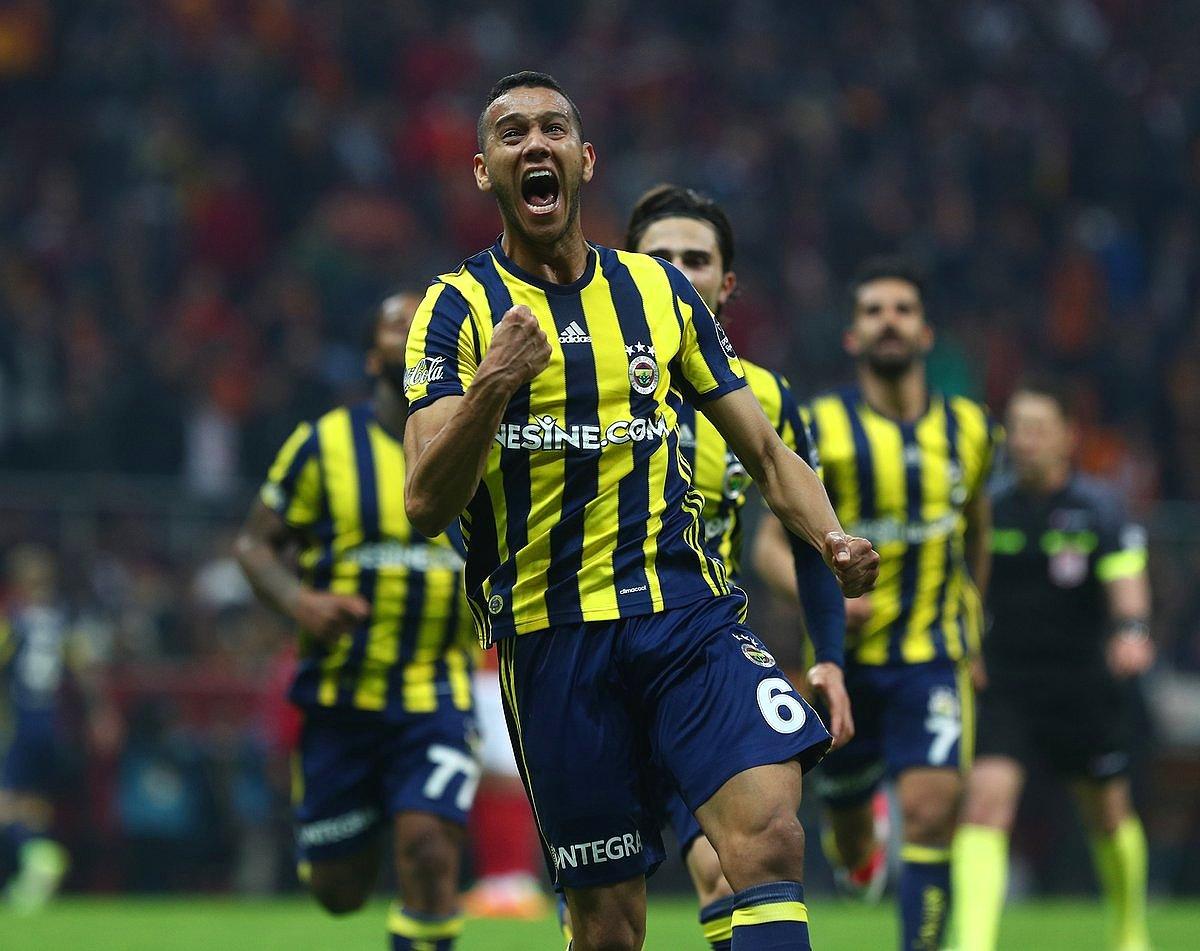 josef-de-souza-fenerbahce-yi-cok-seviyorum-ama-diger-takimlarla-da-gorusebilirim-1585981954-1.jpg