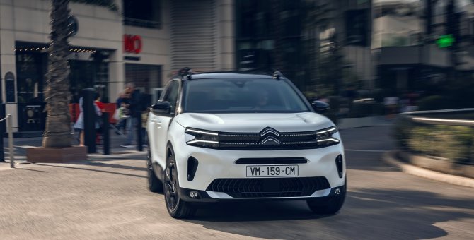 citroen-c5-aircross-hybrid-136-e-series-jpg.jpeg