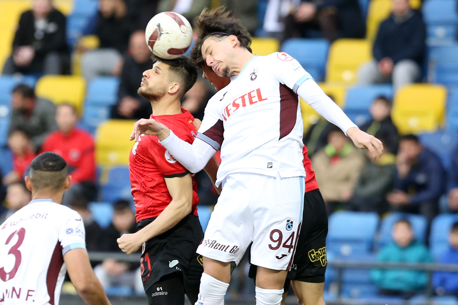 genclerbirligi-trabzonspor-fotograflar-6369-dhaphoto5.jpg