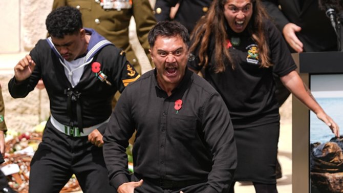 haka1.jpg