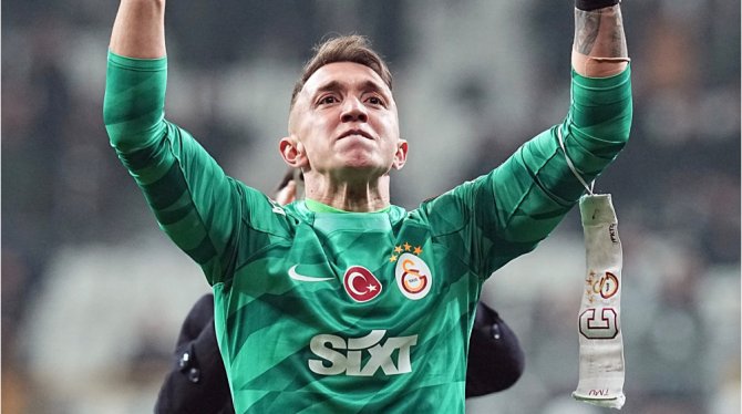 fernando-muslera-galatasaray-1709549377-130874.jpg