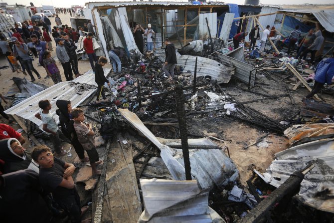 aa-20240527-34694950-34694936-israel-bombs-displaced-palestinian-camp-in-rafah-killing-dozens.jpg